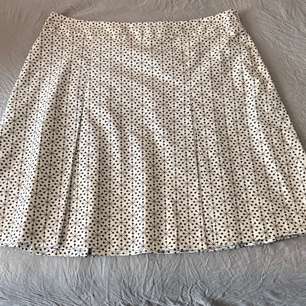 Saks Fifth Avenue Cream and Black Patterned A-Line Skirt